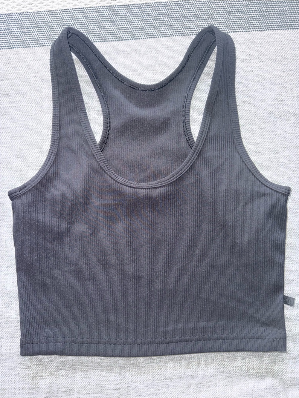Lululemon Power Pivot Ribbed Tank Black Reversible Crop Top Size 6 Small 🖤